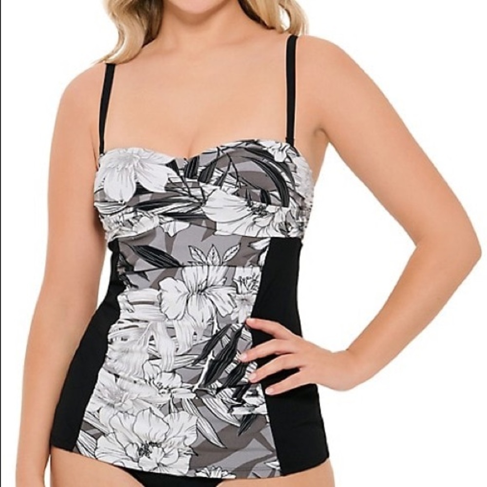 NWT Christina Swim Island Crush Print Bandini Tankini Top Sz 8 removable…